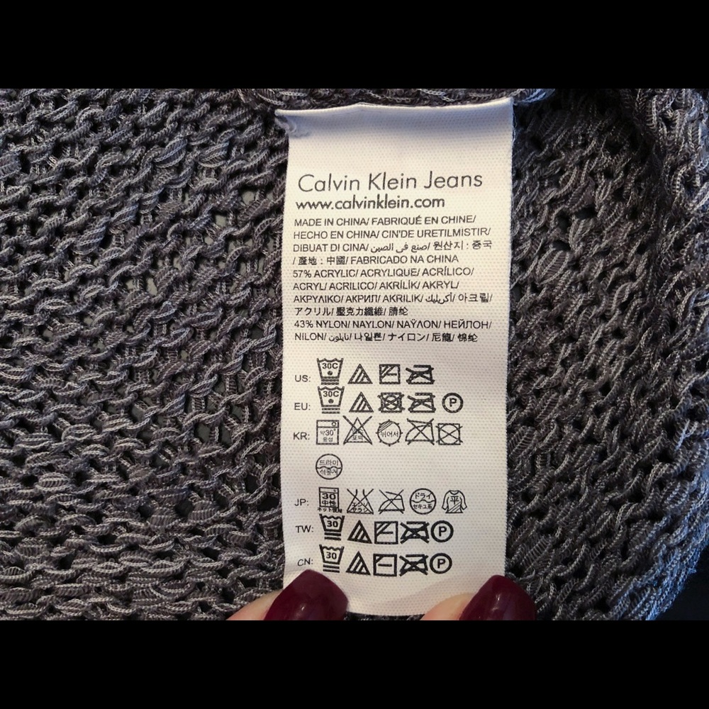 *$5 Add-on* CALVIN KLEIN JEANS - Cardigan (M) - Picture 3 of 3